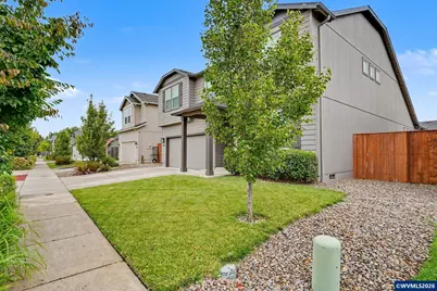 543 Casting St SE, Albany, OR 97322 - Photo 3