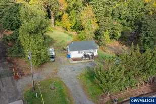 10175 Sunnyside Rd SE, Jefferson, OR 97352 - Photo 5