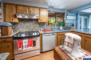 2870 S Kings Valley Hwy, Dallas, OR 97338 - Photo 13