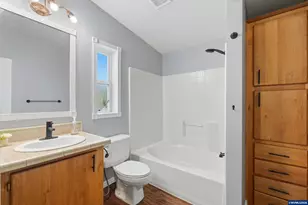 794 S Grice Lp, Jefferson, OR 97352 - Photo 21