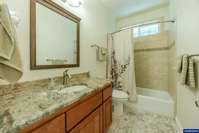 29877 Bartels Creeks Dr, Lebanon, OR 97355 - Photo 37