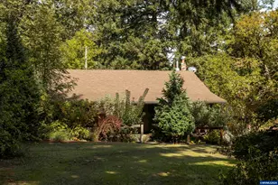 4599 Eagle Crest Rd NW, Salem, OR 97304 - Photo 3