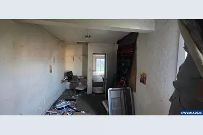 653 W 1st St, Halsey, OR 97348 - Photo 11