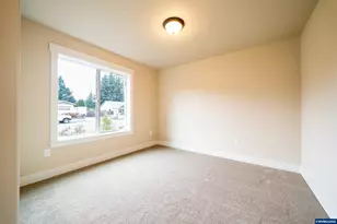 950 6th St, Lyons, OR 97358 - Photo 17