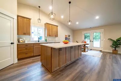 950 6th St, Lyons, OR 97358 - Photo 7