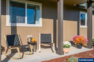 1487 Palace Dr NE, Salem, OR 97301 - Photo 3