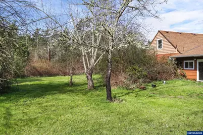 993 42nd Av, Sweet Home, OR 97386 - Photo 23
