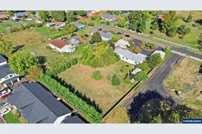 820 Kees St, Lebanon, OR 97355 - Photo 45