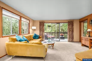 27828 Gibralter Lp, Eugene, OR 97405 - Photo 13