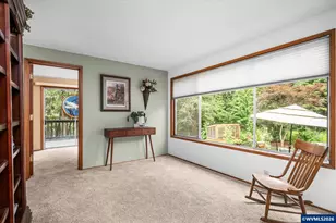27828 Gibralter Lp, Eugene, OR 97405 - Photo 17