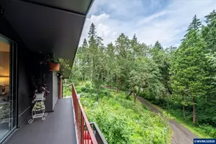 27828 Gibralter Lp, Eugene, OR 97405 - Photo 43