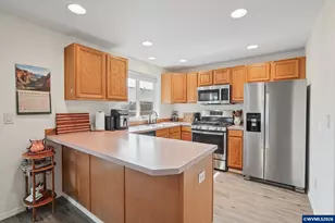 4656 Cherrybud Ct SE, Salem, OR 97317 - Photo 13