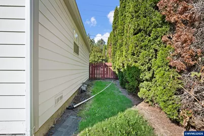 3068 Pringle Rd SE, Salem, OR 97302 - Photo 31
