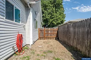 1147 Juniper St, Junction City, OR 97448 - Photo 27