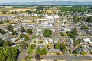 1147 Juniper St, Junction City, OR 97448 - Photo 39