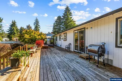 1319 Hemlock St NW, Salem, OR 97304 - Photo 29