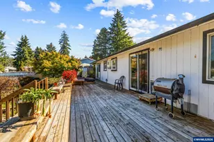 1319 Hemlock St NW, Salem, OR 97304 - Photo 29