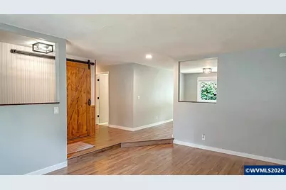 815 Valleywood Dr SE, Salem, OR 97306 - Photo 9