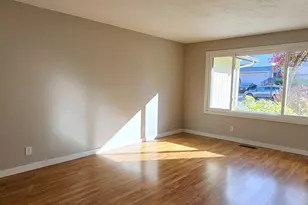 815 Valleywood Dr SE, Salem, OR 97306 - Photo 7