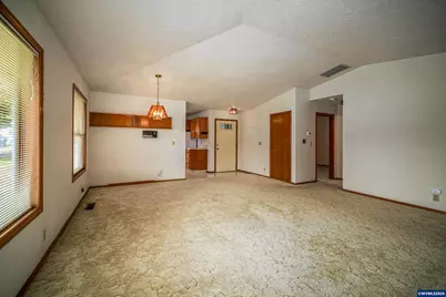 751 Catron St N, Monmouth, OR 97361 - Photo 7