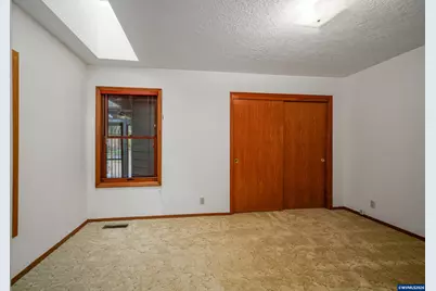 751 Catron St N, Monmouth, OR 97361 - Photo 15