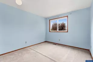 3738 SW 16th Ct, Gresham, OR 97080 - Photo 23