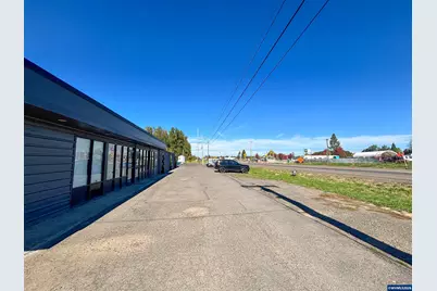 1401 N 1st (Ste 1405) St #1405, Silverton, OR 97381 - Photo 19