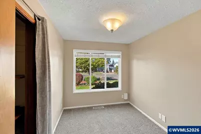 708 28th Av SE, Albany, OR 97322 - Photo 13