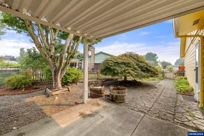 1501 Newport Wy, Woodburn, OR 97071 - Photo 23