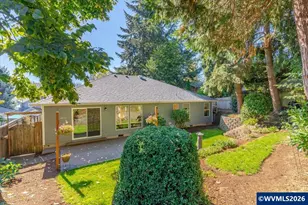 303 Carnelia St SE, Salem, OR 97306 - Photo 45