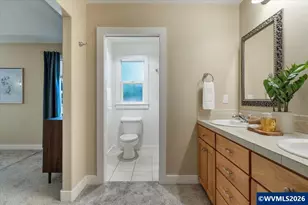 303 Carnelia St SE, Salem, OR 97306 - Photo 37