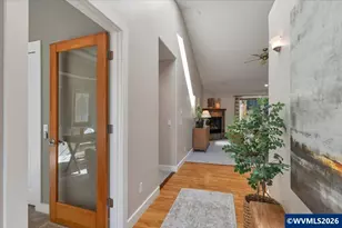 303 Carnelia St SE, Salem, OR 97306 - Photo 7