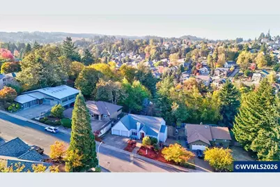 1746 Sunburst Ter NW, Salem, OR 97304 - Photo 39
