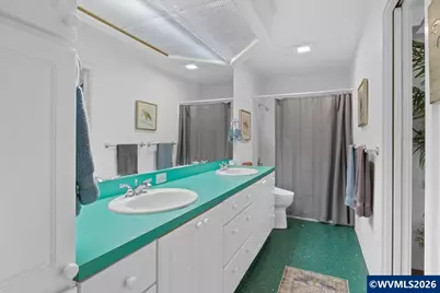 1746 Sunburst Ter NW, Salem, OR 97304 - Photo 27