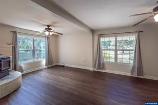 34693 Meridian Rd, Lebanon, OR 97355 - Photo 7