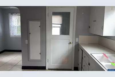 465 Ford St SE, Salem, OR 97301 - Photo 11