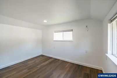 1649 Elm St, Sweet Home, OR 97386 - Photo 13