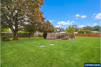 1110 Cascade Dr, Lebanon, OR 97355 - Photo 27