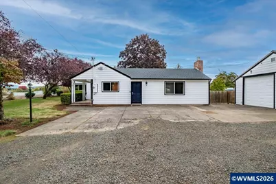 1110 Cascade Dr, Lebanon, OR 97355 - Photo 1