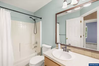 2548 Edgewater Dr, Woodburn, OR 97071 - Photo 21
