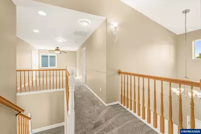 2548 Edgewater Dr, Woodburn, OR 97071 - Photo 13