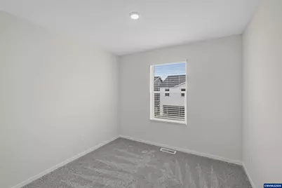 1047 Cardinal St, Woodburn, OR 97071 - Photo 19