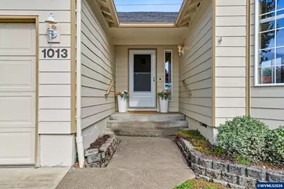 1013 NE Lorvik Pl, Corvallis, OR 97330 - Photo 3