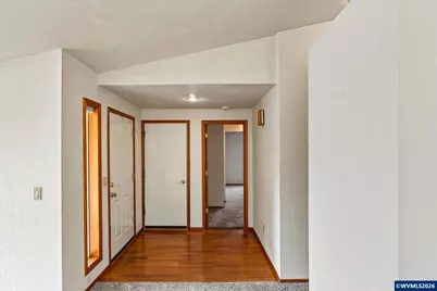 1013 NE Lorvik Pl, Corvallis, OR 97330 - Photo 5