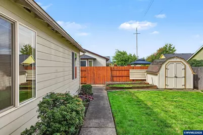 1013 NE Lorvik Pl, Corvallis, OR 97330 - Photo 35
