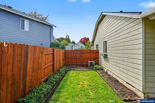 1013 NE Lorvik Pl, Corvallis, OR 97330 - Photo 35