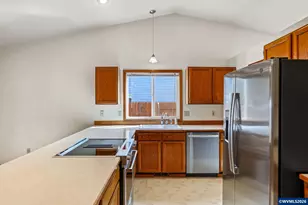 1013 NE Lorvik Pl, Corvallis, OR 97330 - Photo 13