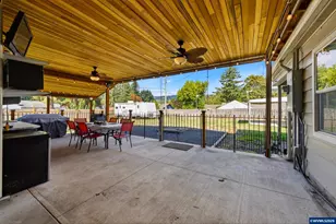 675 SW Parkside Dr, Mill City, OR 97360 - Photo 35