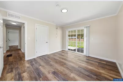 675 SW Parkside Dr, Mill City, OR 97360 - Photo 19