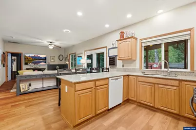 2280 Gibsonwoods Ct NW, Salem, OR 97304 - Photo 17